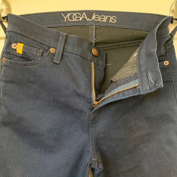 **NWOT** Yoga Jeans - Picture 3 of 4